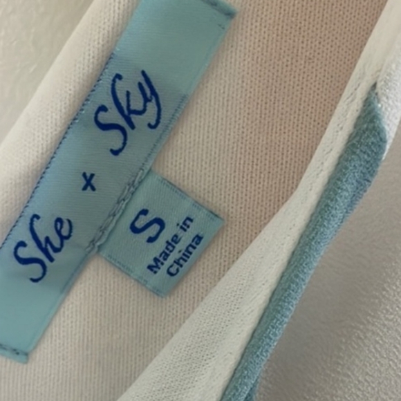 She & Sky Women's Multicolor Sleeveless Long V-Neck Sexy Floor Length - Picture 4 of 7